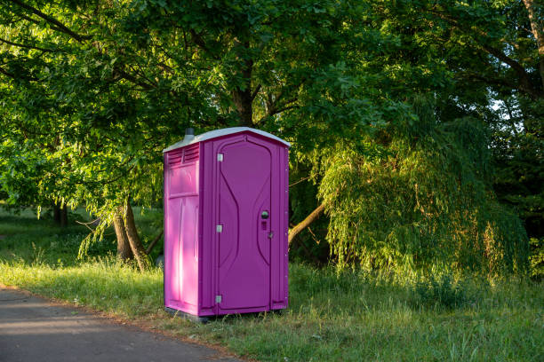 Best Portable restroom solutions  in Ephrata, WA